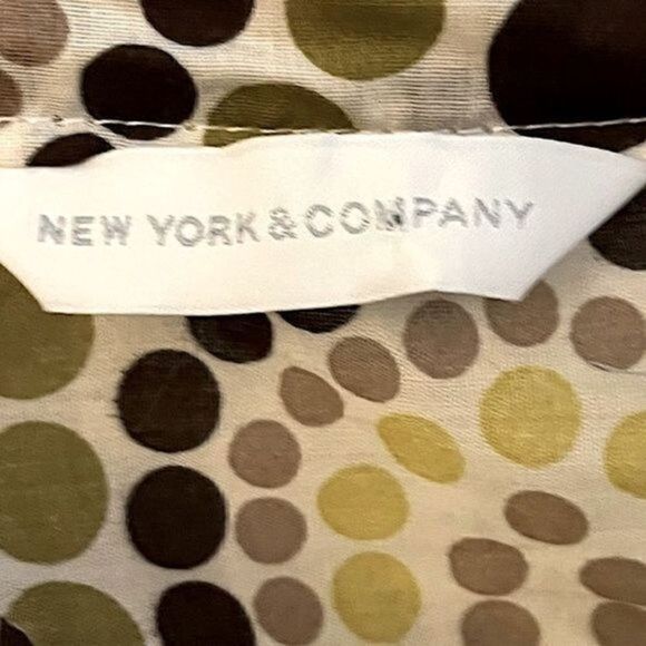 NY & Company Tunic. Size Medium. Yellow and brown. Circle pattern. - Picture 5 of 5